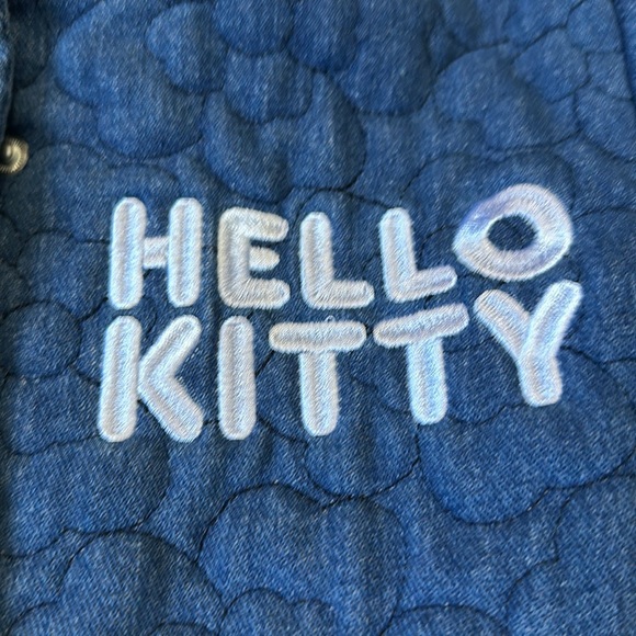 Hello Kitty Blue Quilted Jacket Snap Front Size 5/6 - Picture 4 of 8